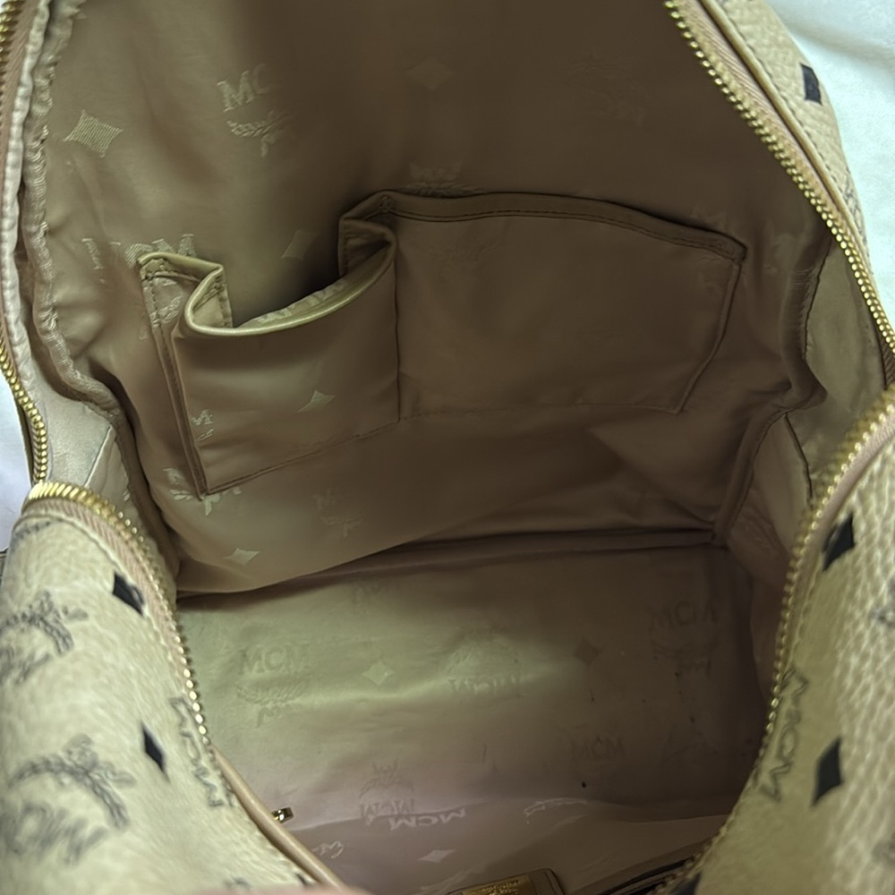 Mcm Medium Backpack - image 7